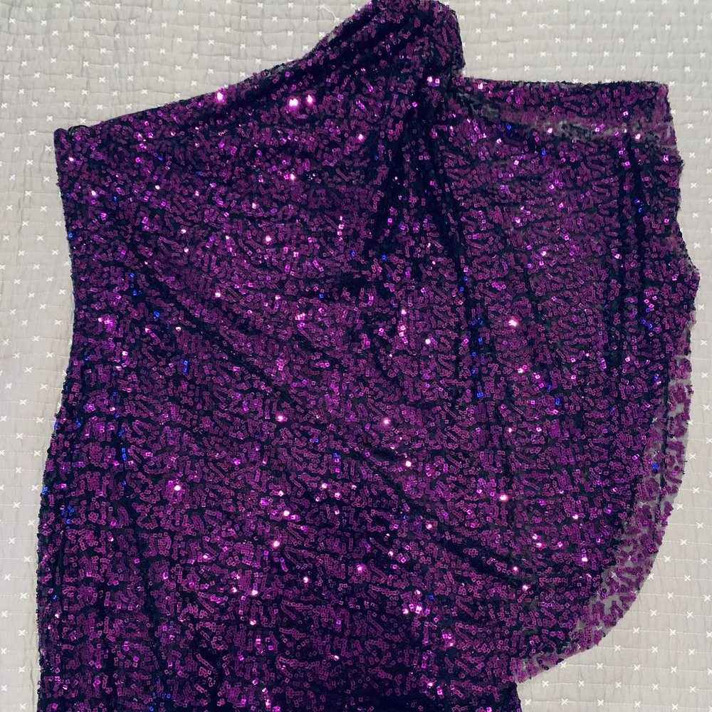 ✨💃 Sequined One Shoulder Party Dress {JS Boutique}